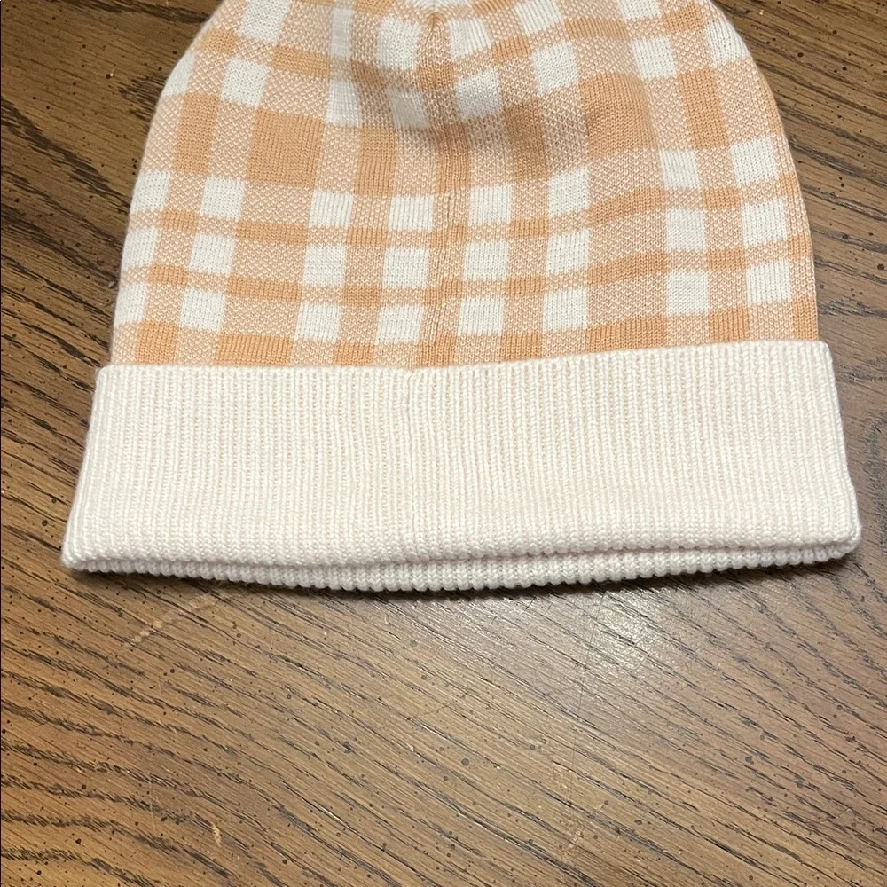 Coach Plaid‎ Beige and White Pom Pom Beanie